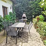 Nyaraló By Interhome *